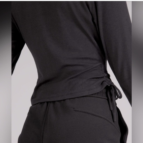 Lululemon “Side-Cinch Ribbed Cardigan” Black size 10 - Picture 2 of 9